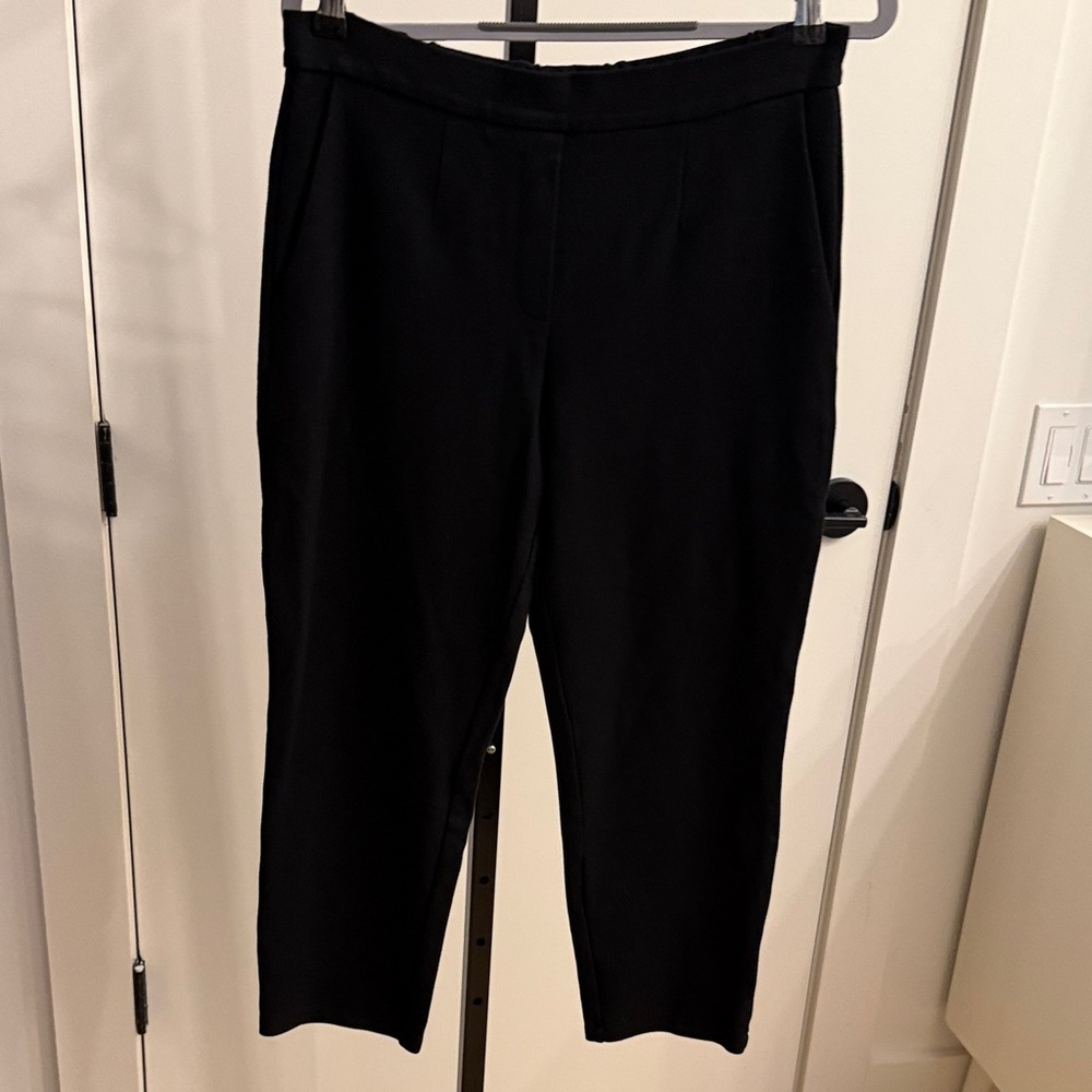Aritzia Babaton Classic Black Cropped Pants
